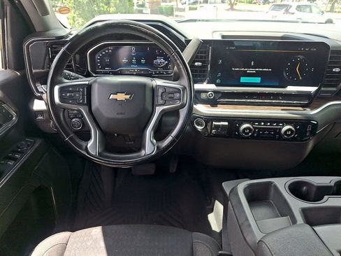 Used 2024 Chevrolet Silverado 3500 LT w/ Convenience Package AWD/4WD image 11