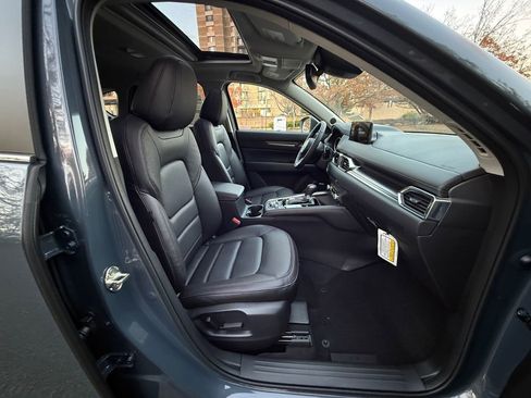 New 2025 MAZDA CX-5 Carbon Edition image 24