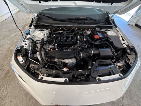 Used 2023 Honda Civic Touring image 18