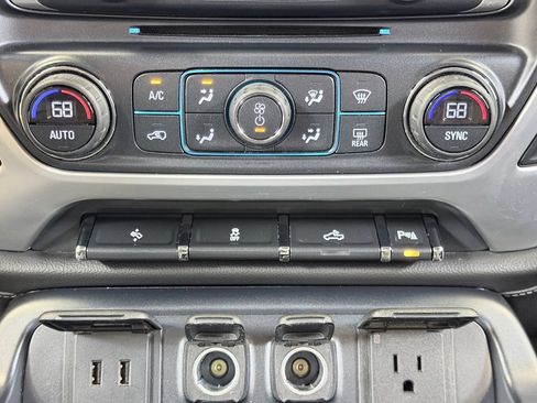 Used 2017 GMC Sierra 1500 SLT w/ SLT Premium Package AWD/4WD image 48