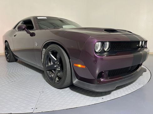 Used 2021 Dodge Challenger SRT Hellcat w/ Plus Package image 6