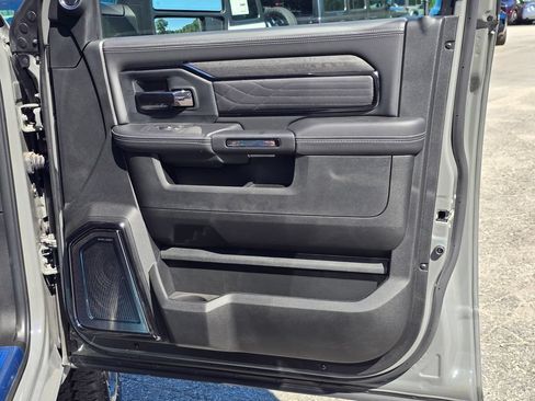 New 2026 RAM 2500 Limited AWD/4WD image 36
