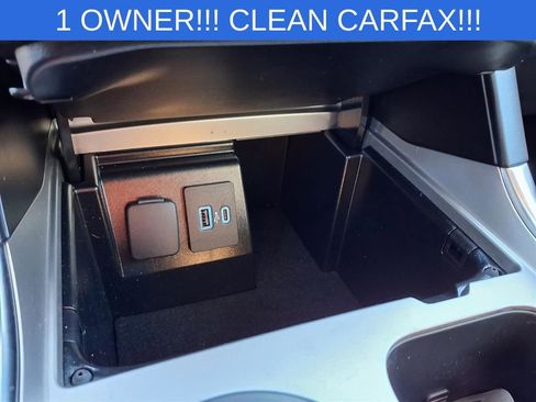 Used 2022 Ford Explorer Limited w/ Limited Technology Package image 19