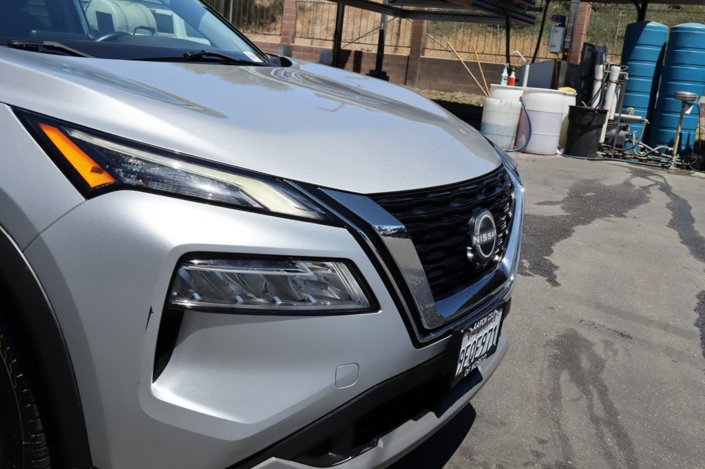 Used 2022 Nissan Rogue SV AWD/4WD image 9