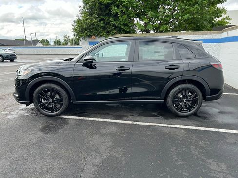 Used 2026 Honda HR-V Sport image 2