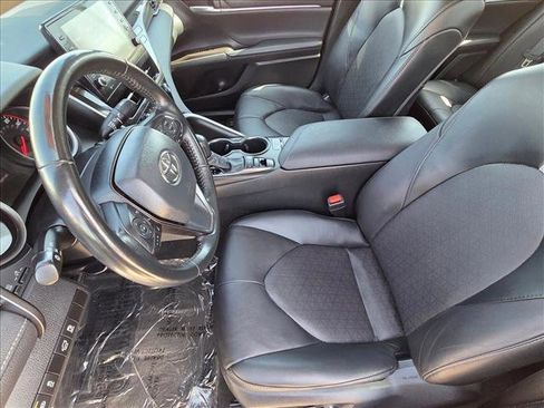 Used 2023 Toyota Camry XSE FWD image 14