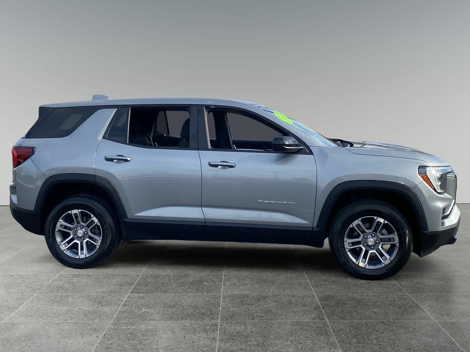 Used 2025 GMC Terrain Elevation AWD/4WD image 6