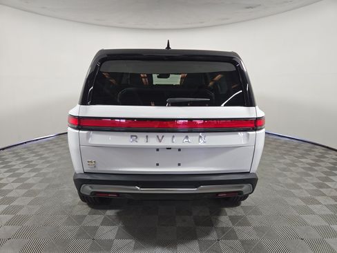 Used 2024 Rivian R1S Adventure AWD/4WD image 4