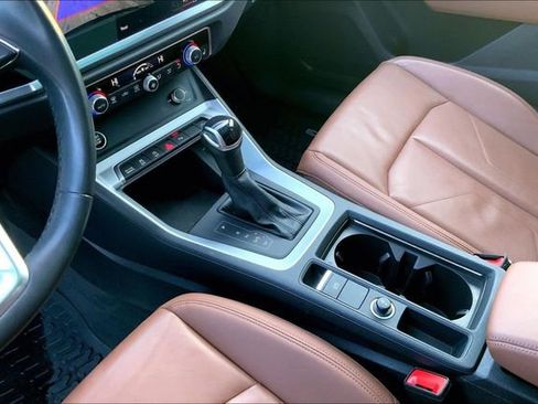 Used 2023 Audi Q3 2.0T Premium w/ Convenience Package image 14