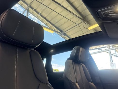 Certified 2024 Cadillac Lyriq Tech RWD image 19