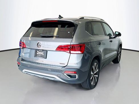 Used 2022 Volkswagen Taos SE AWD/4WD image 13