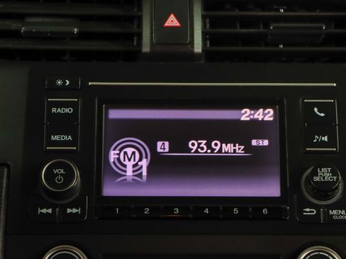 Used 2020 Honda Civic LX image 19