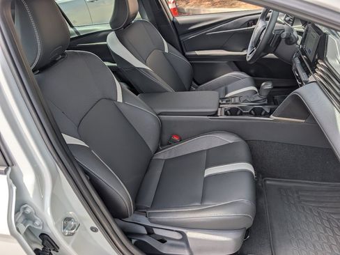Used 2026 Toyota Camry SE FWD image 8
