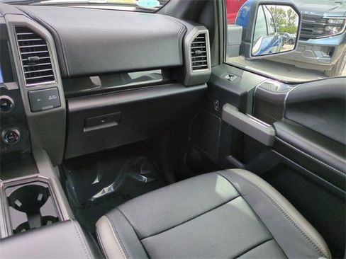 Used 2018 Ford F150 Raptor w/ Equipment Group 802A Luxury image 17