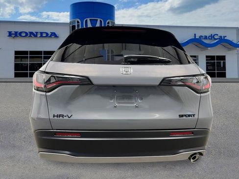 New 2026 Honda HR-V Sport image 4