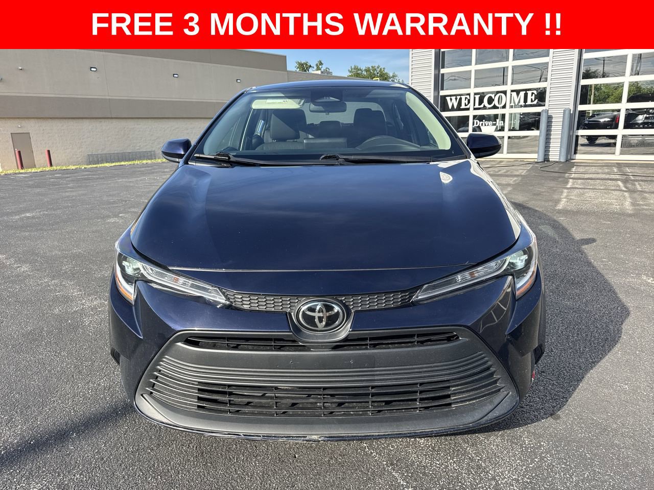 Used 2023 Toyota Corolla LE FWD image 31