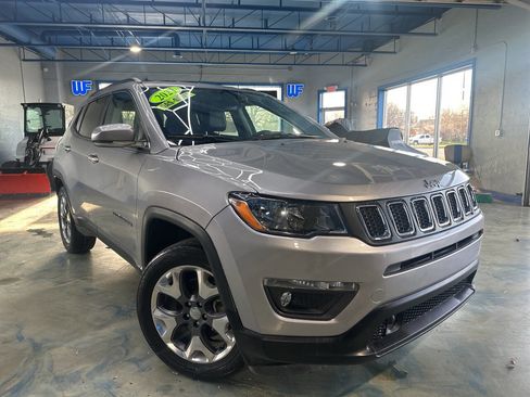 Used 2021 Jeep Compass Limited image 6