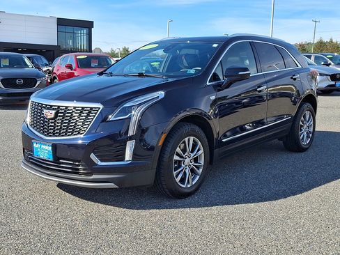Used 2022 Cadillac XT5 Premium Luxury image 3