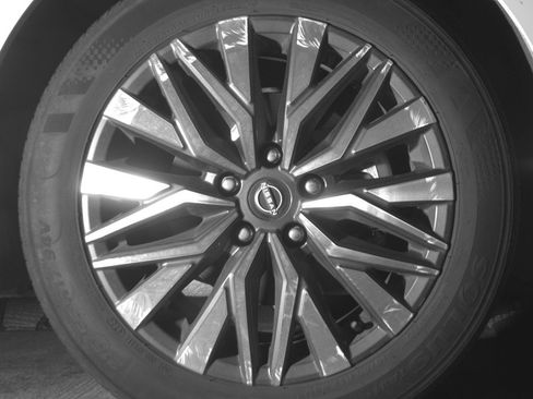 Used 2025 Nissan Altima 2.5 SV image 13