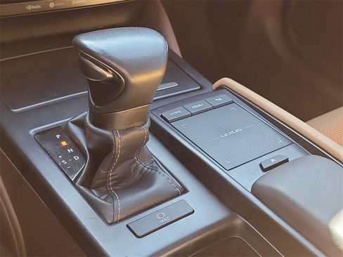 Used 2020 Lexus ES 350 image 23