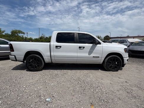 Used 2024 RAM 1500 Laramie AWD/4WD image 2
