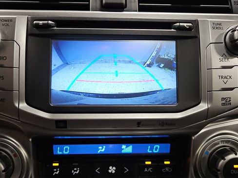 Used 2015 Toyota 4Runner Limited AWD/4WD image 17