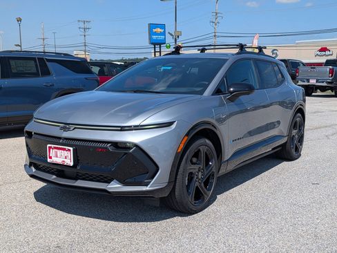 New 2025 Chevrolet Equinox EV RS w/ Active Safety Package 3 image 6
