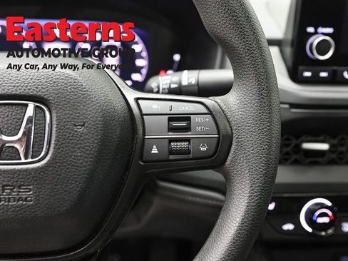 Used 2025 Honda Accord SE image 16