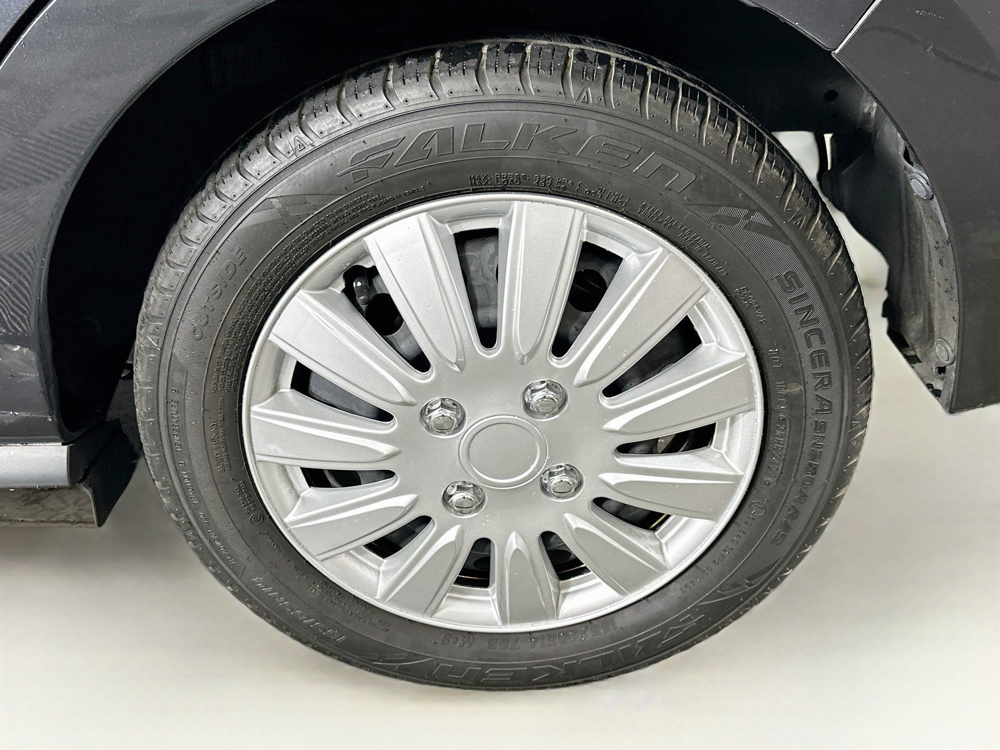 Used 2024 Mitsubishi Mirage ES FWD image 11