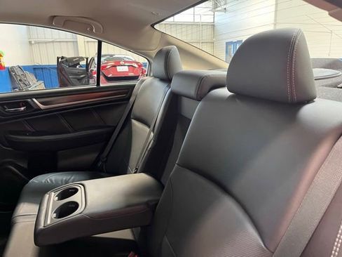 Used 2018 Subaru Legacy 3.6R Limited AWD/4WD image 18