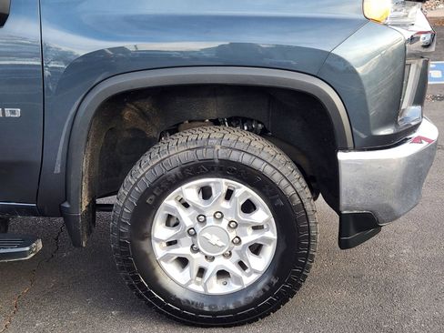 Used 2020 Chevrolet Silverado 3500 LTZ image 10