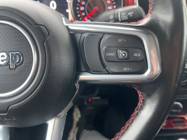 Used 2022 Jeep Gladiator Rubicon w/ Cold Weather Group AWD/4WD image 31