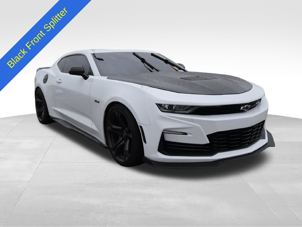 Used 2021 Chevrolet Camaro SS RWD image 11