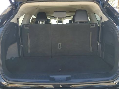 Used 2021 Toyota Highlander XLE image 7