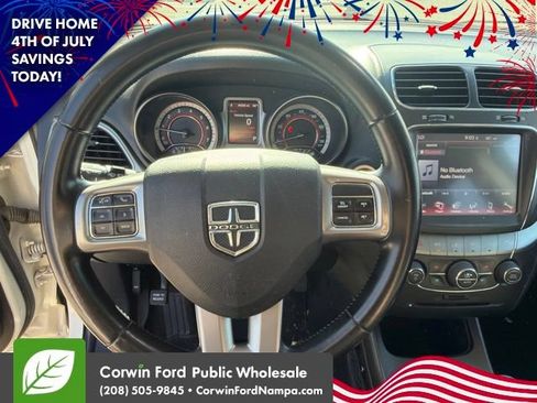 Used 2020 Dodge Journey Crossroad FWD image 14