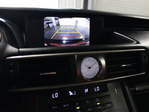 Used 2019 Lexus IS 300 F Sport w/ F Sport Package image 18