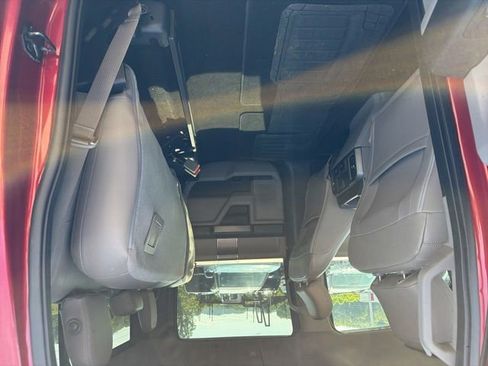 Used 2018 Ford F150 XLT w/ Equipment Group 302A Luxury AWD/4WD image 14