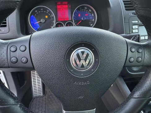 Used 2009 Volkswagen GTI 2-Door image 17