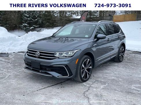 Certified 2022 Volkswagen Tiguan SEL R-Line image 1