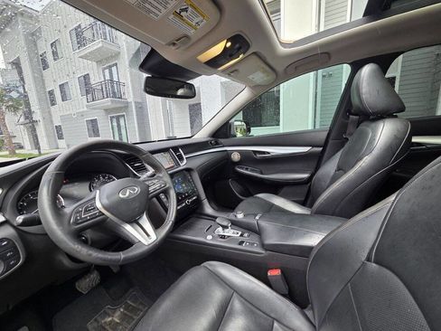 Used 2019 INFINITI QX50 Essential w/ Premium Heat Package FWD image 39