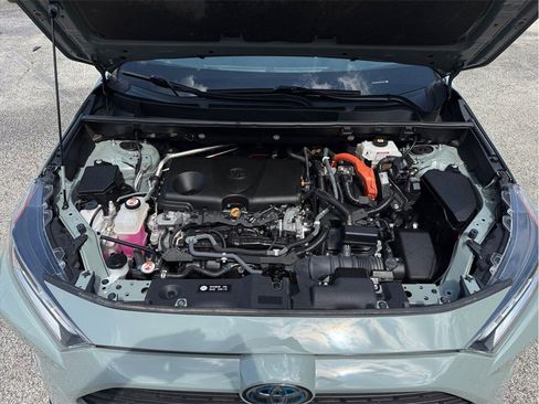 Used 2021 Toyota RAV4 XLE Premium AWD/4WD image 47