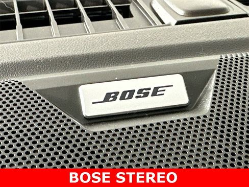 Used 2024 Chevrolet Colorado LT w/ LT Convenience Package III image 8