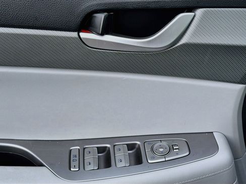 Used 2025 Hyundai Palisade SEL FWD image 25