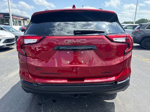 Certified 2023 GMC Terrain SLE w/ Driver Convenience Package AWD/4WD image 5