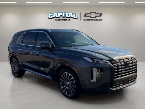 Used 2024 Hyundai Palisade Calligraphy AWD/4WD image 7
