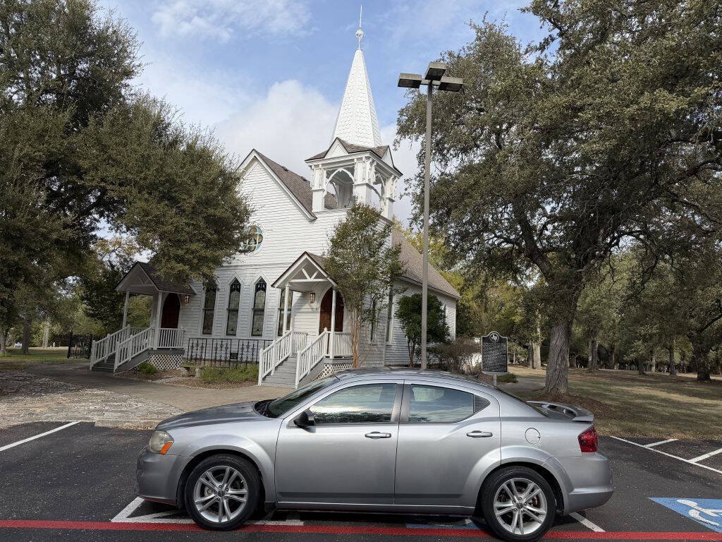 Used 2014 Dodge Avenger SE w/ Rallye Appearance Group FWD image 8