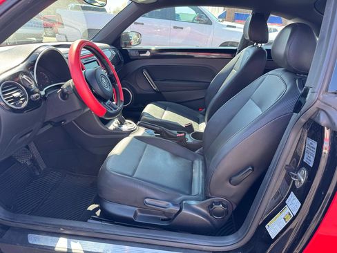Used 2012 Volkswagen Beetle 2.5 image 9