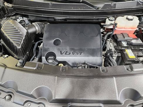 Used 2020 Chevrolet Traverse Premier w/ Redline Edition AWD/4WD image 37