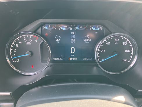 Used 2021 Ford F150 XLT w/ Equipment Group 302A High image 9