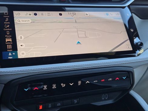 New 2026 Jeep Cherokee Limited image 14